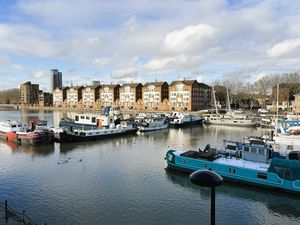 Photo 9- click for photo gallery